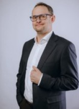 dr Bartosz Kubista
