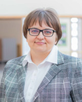 dr Małgorzata Znoykowicz-Wierzbicka Prodziekan Studium Licencjackiego