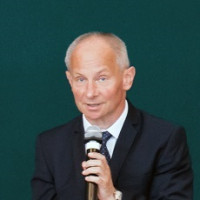 Profesor Radosław Pawelec