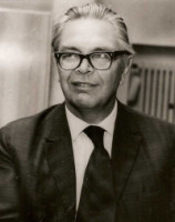 profesor Adam Andrzejewski