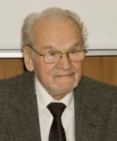 profesor Eugeniusz Gorzelak