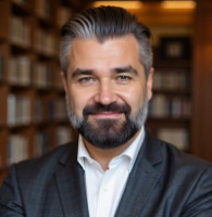 Piotr Mechecki