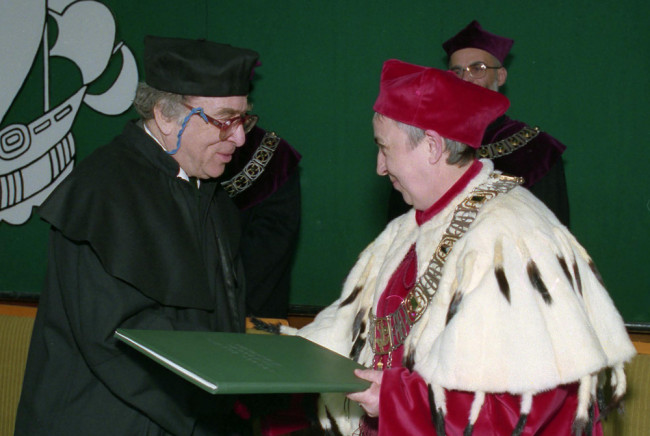 DHC – Leonid Hurwicz