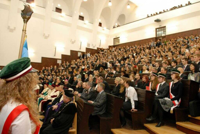 Inauguracja roku akademickiego 2010/2011. Goście i społeczność akademicka