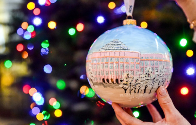 bombka z budynkiem G SGH