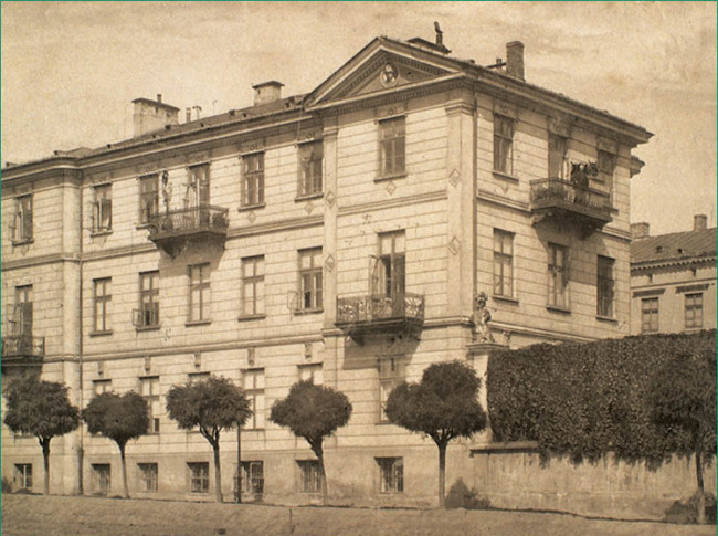 Pierwsza siedziba Uczelni, Warszawa, ul. Smolna 9