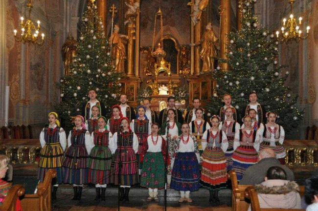 Zespół Pieśni i Tańca. Koncert Kolęd w Kościele Akademickim św. Anny w Warszawie, styczeń 2015 roku