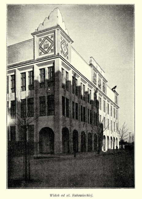 Pawilon Zakładów Doświadczalnych (Budynek A). Widok od ulicy Rakowieckiej
