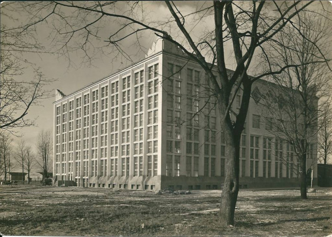 Budynek Biblioteki Wyższej Szkoły Handlowej, elewacja południowa i wschodnia, 1930 rok 