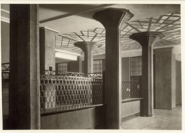 Biblioteka, przeszklony sufit w szatni, lata 1930-1933