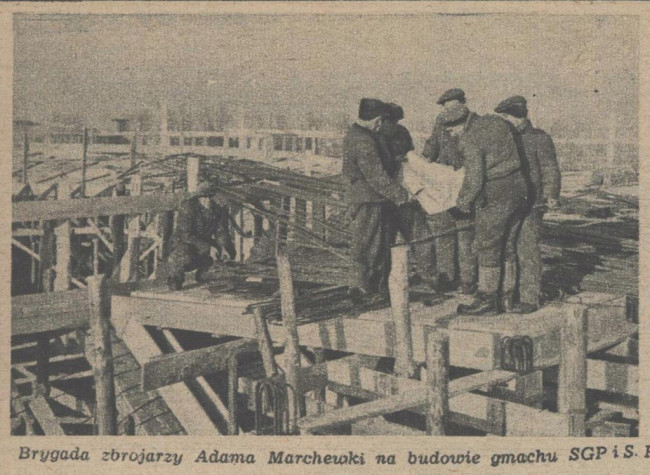 Budowa Gmachu Głównego, luty 1954 rok. Źródło: Stolica, nr 7, 14 lutego 1954