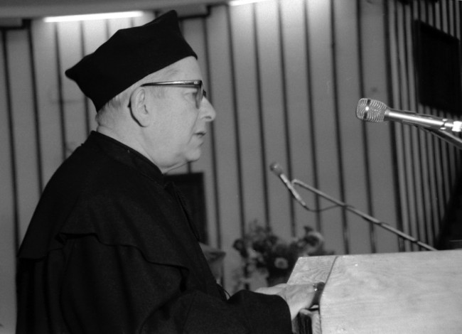 Inauguracja roku akademickiego 1980/1981  Wykład inauguracyjny wygłasza prof. Stanisław Rączkowski