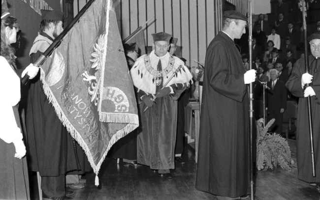 Inauguracja roku akademickiego 1982/1983  Zakończenie inauguracji