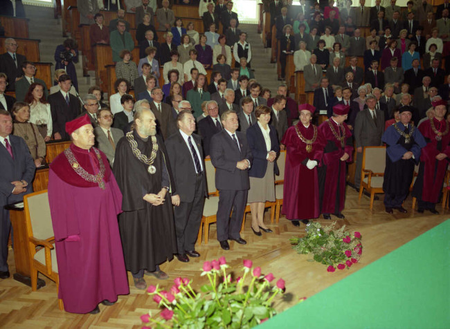 Inauguracja roku akademickiego 1994/1995. Goście i społeczność akademicka
