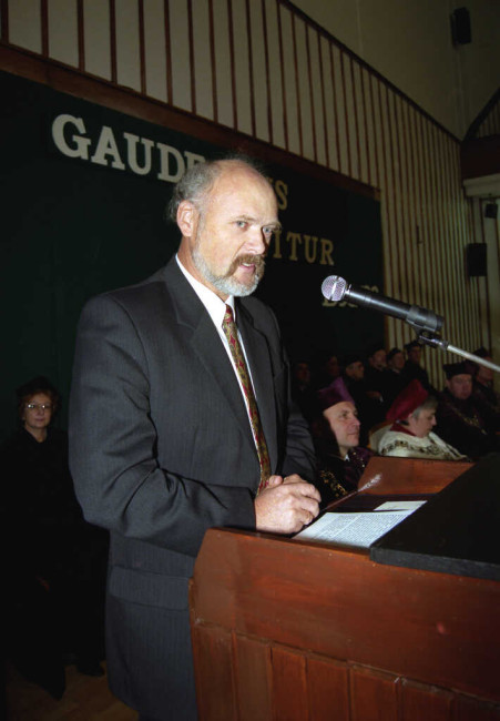 Inauguracja roku akademickiego 1998/1999  Wykład inauguracyjny wygłasza Mirosław Gryszka – Prezes Zarządu Asea Brown Boveri Ltd. w Polsce