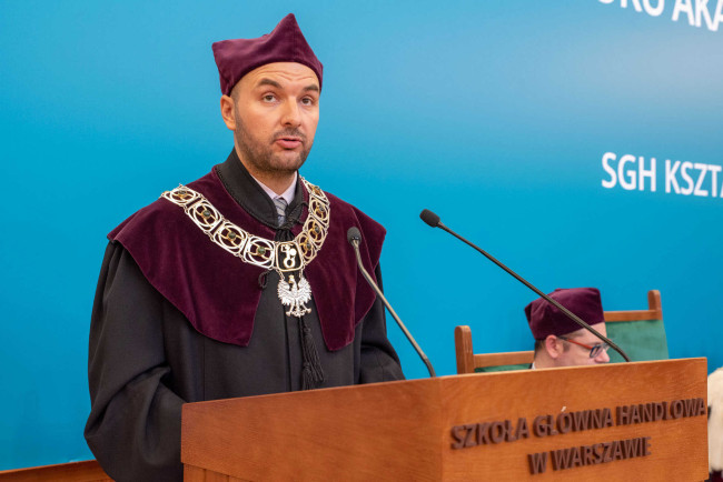 Inauguracja roku akademickiego 2019/2020. Prof. ​Krzysztof Kozłowski prorektor ds. dydaktyki i studentów 