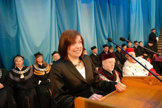 Święto SGH, 9 kwietnia 2008 roku, dr hab. Małgorzata Poniatowska-Jaksch dziękuje w imieniu doktorów habilitowanych i doktorów