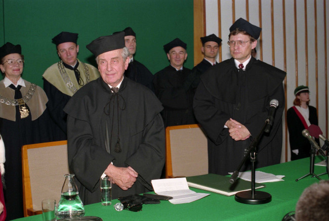 Uroczystość nadania tytułu doktora honoris causa SGH profesorowi Edwardowi Szczepanikowi