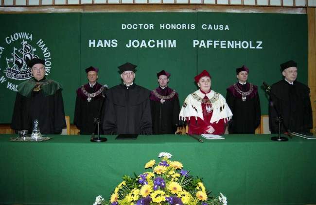 Uroczystość nadania tytułu doktora honoris causa SGH profesorowi Hansowi-Joachimowi Paffenholzowi