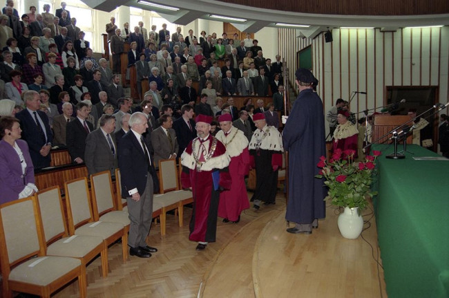 Uroczyste posiedzenie Senatu z okazji 90-lecia SGH, 17 kwietnia 1996 roku