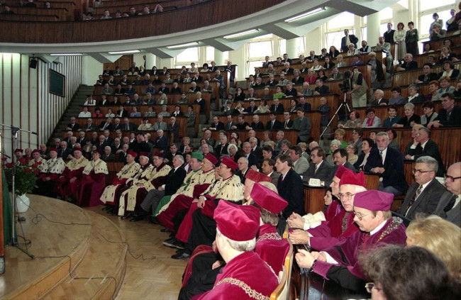 Uroczyste posiedzenie Senatu z okazji 90-lecia SGH, 17 kwietnia 1996 roku