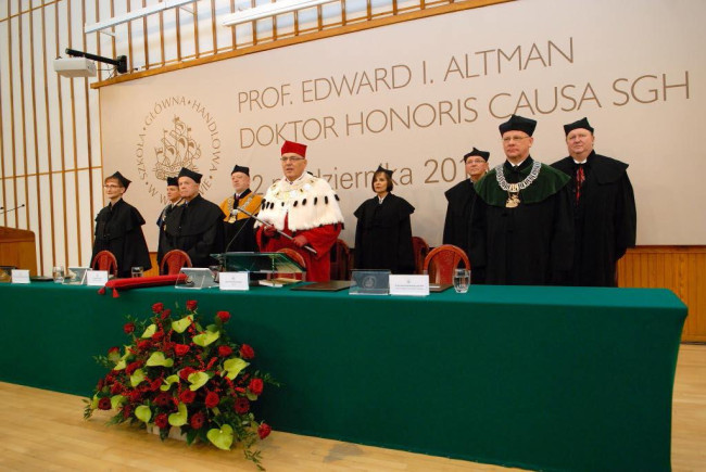Uroczystość nadania tytułu doktora honoris causa SGH profesorowi Edwardowi I. Altmanowi