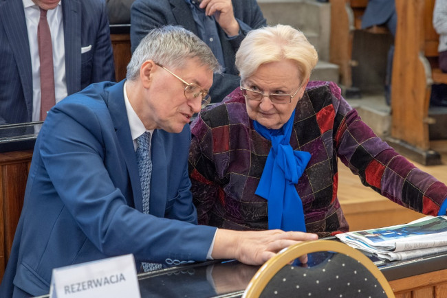 Uroczystość nadania tytułu doktora honoris causa SGH profesorowi Jerzemu Hausnerowi. Prof. Ewa Łętowska