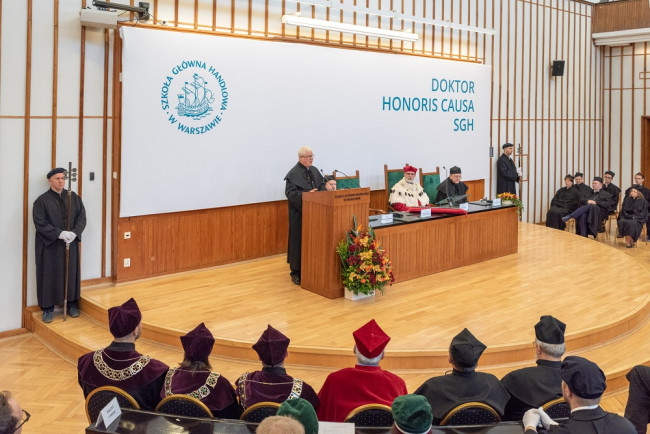 Uroczystość nadania tytułu doktora honoris causa SGH profesorowi​ Jerzemu Hausnerowi