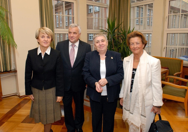 Uroczystość nadania tytułu doktora honoris causa SGH José Manuel Durão Barroso, przewodniczącemu Komisji Europejskiej. Spotkanie w Gabinecie Rektora