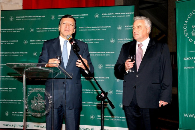 José Manuel Durão Barroso, przewodniczący Komisji Europejskiej i rektor prof. Adam Budnikowski