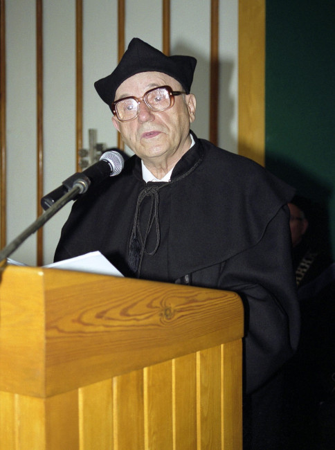 Profesor Stanisław Ładyka