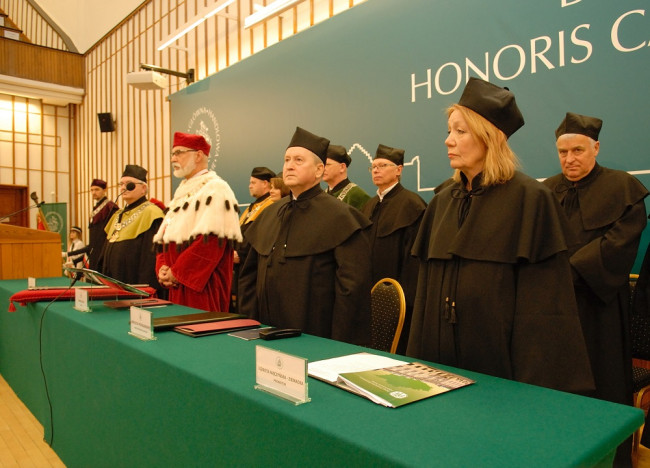 Uroczystość wręczenia dyplomu doktora honoris causa Krzysztofowi Pietraszkiewiczowi 