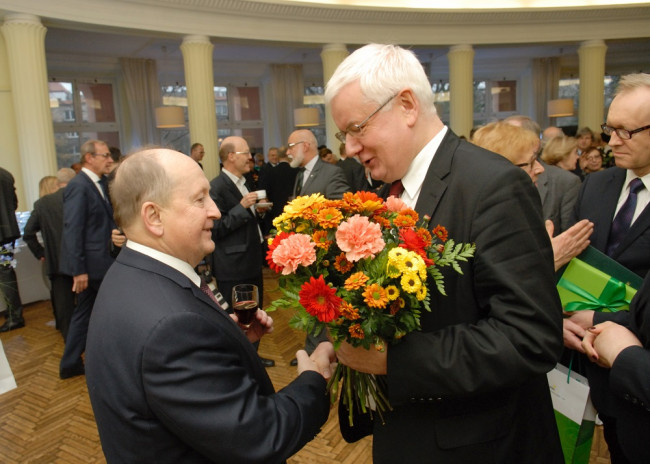 ​Uroczystość wręczenia dyplomu doktora honoris causa Krzysztofowi Pietraszkiewiczowi.​ Spotkanie po uroczystości​