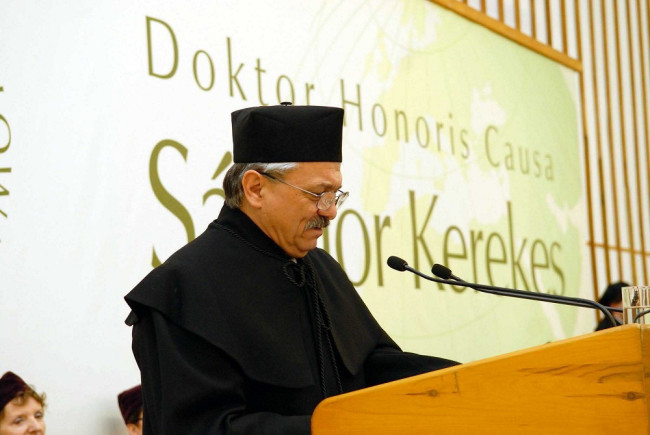 Profesor Sándor Kerekes