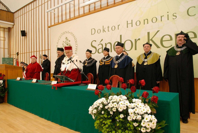 Uroczystość nadania tytułu doktora honoris causa SGH profesorowi Sándorowi Kerekesowi