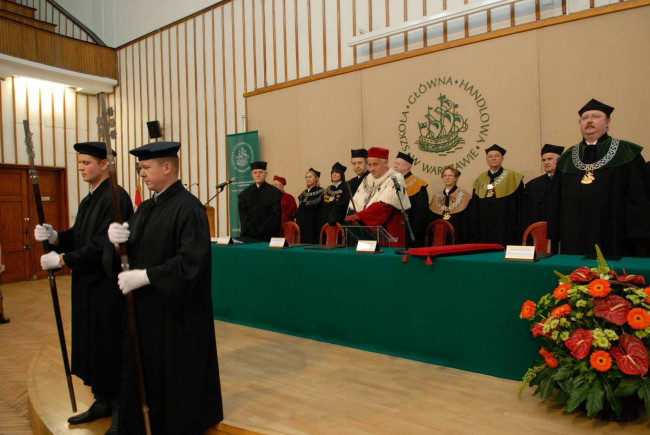 Uroczystość nadania tytułu doktora honoris causa SGH Profesorowi Stanisławowi Sołtysińskiemu