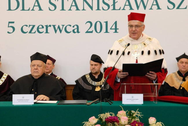 Uroczystość nadania tytułu doktora honoris causa profesorowi Stanisławowi Szuszkiewiczowi