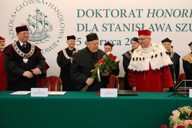 Uroczystość nadania tytułu doktora honoris causa profesorowi Stanisławowi Szuszkiewiczowi