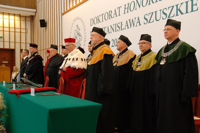 Uroczystość nadania tytułu doktora honoris causa profesorowi Stanisławowi Szuszkiewiczowi