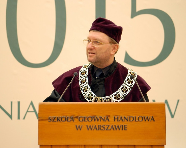 Uroczystość ukończenia studiów, 28 listopada 2015 roku, prof. Piotr Ostaszewski, prorektor ds. dydaktyki i studentów