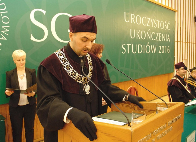 Uroczystość ukończenia studiów – 10 grudnia 2016. Prof. Krzysztof Kozłowski – prorektor ds. dydaktyki i studentów