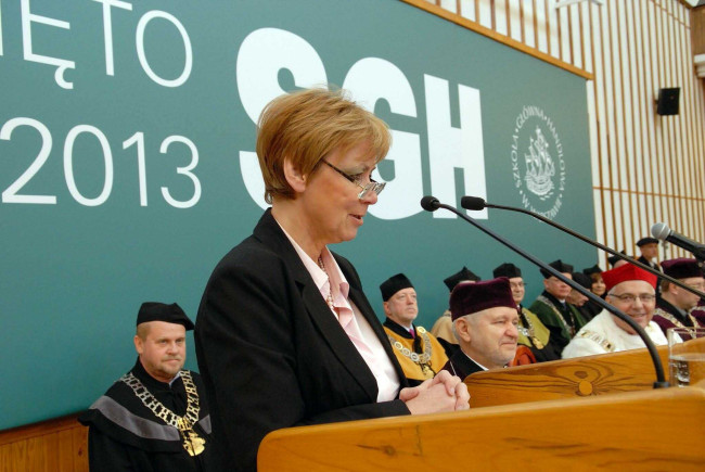 Święto SGH, 10 kwietnia 2013 roku, przemawia prof. Daria Nałęcz, podsekretarza stanu w Ministerstwie Nauki i Szkolnictwa Wyższego