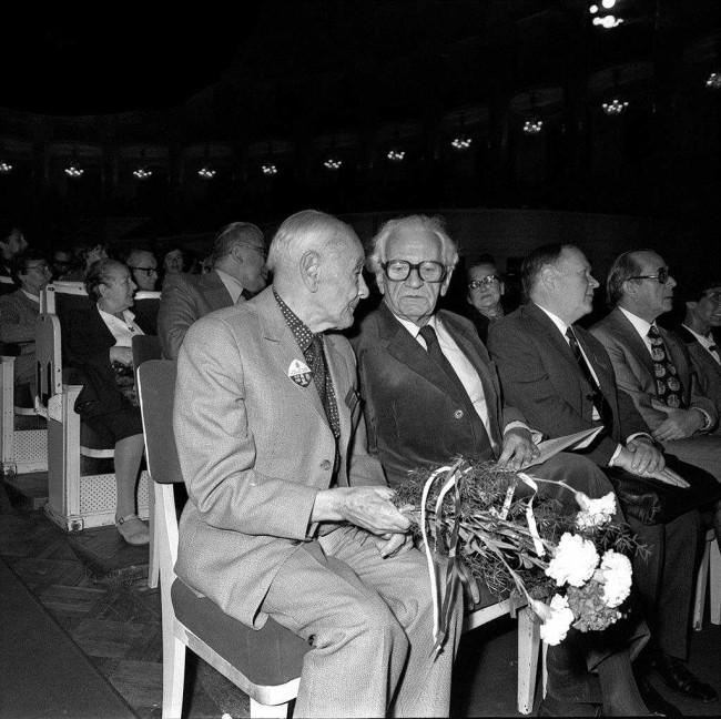 VII Zjazd Absolwentów, 1981 rok. Na zdjęciu: prof. Edward Lipiński, prof. Czesław Bobrowski, prof. Kazimierz Romaniuk, rektor SGPiS w latach 1959-1965