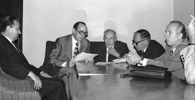 VII Zjazd Absolwentów, 1981 rok, od lewej rektor prof. Stanisław Nowacki, prof. Wiesław Sadowski – rektor SGPiS w latach 1965-1978, Wacław Szurig, prof. Kazimierz Romaniuk – rektor SGPiS w latach 1959-1965, prof. Klemens Białecki