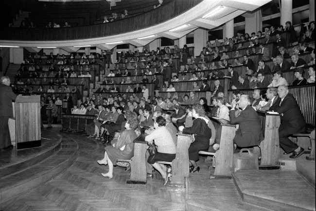 VIII Zjazd Absolwentów, 1986 rok, Aula Główna, Gmach Główny