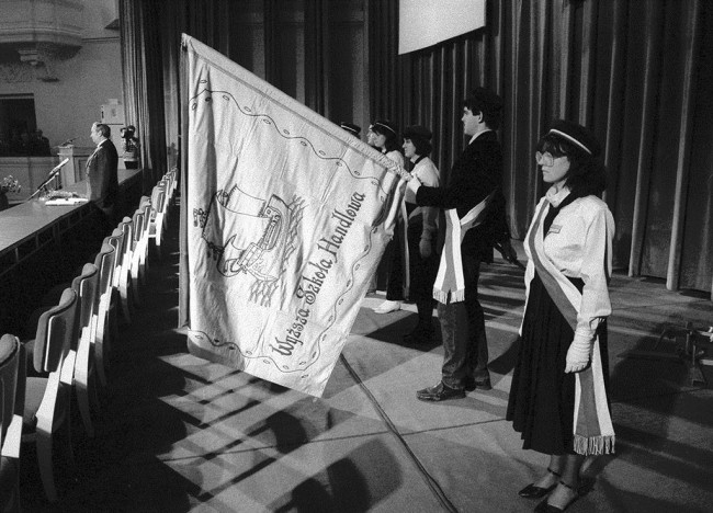 VIII Zjazd Absolwentów, 1986 rok, poczty sztandarowe