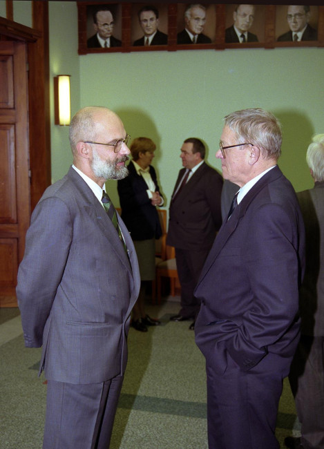 Zjazd Absolwentów, 23 listopada 1996 roku. Prof. Marek Rocki i prof. Janusz Beksiak