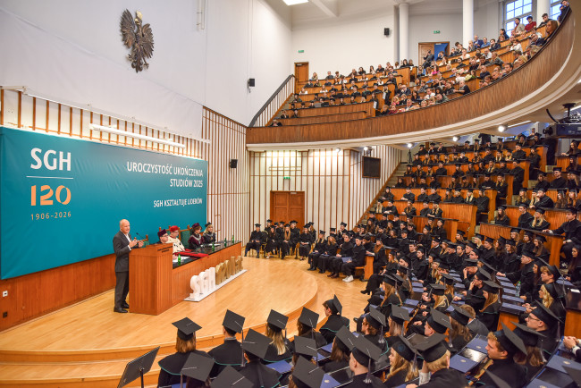 Bachelor’s Graduation Ceremony
