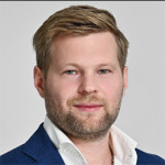 Łukasz Wilk absolwent studia podyplomowe